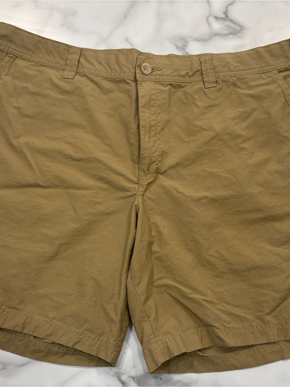 Columbia Men's Khaki/Tan Cargo Shorts